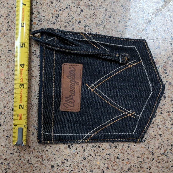 WRANGLER Zippered Coin Purse/Denim Pocket - Picture 11 of 12